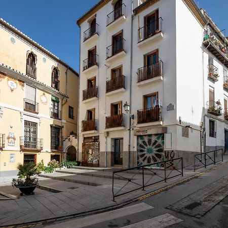 Apartamentos Realejo - Diseno, Confort Y Encanto En El Centro Historico De Гранада Екстер'єр фото