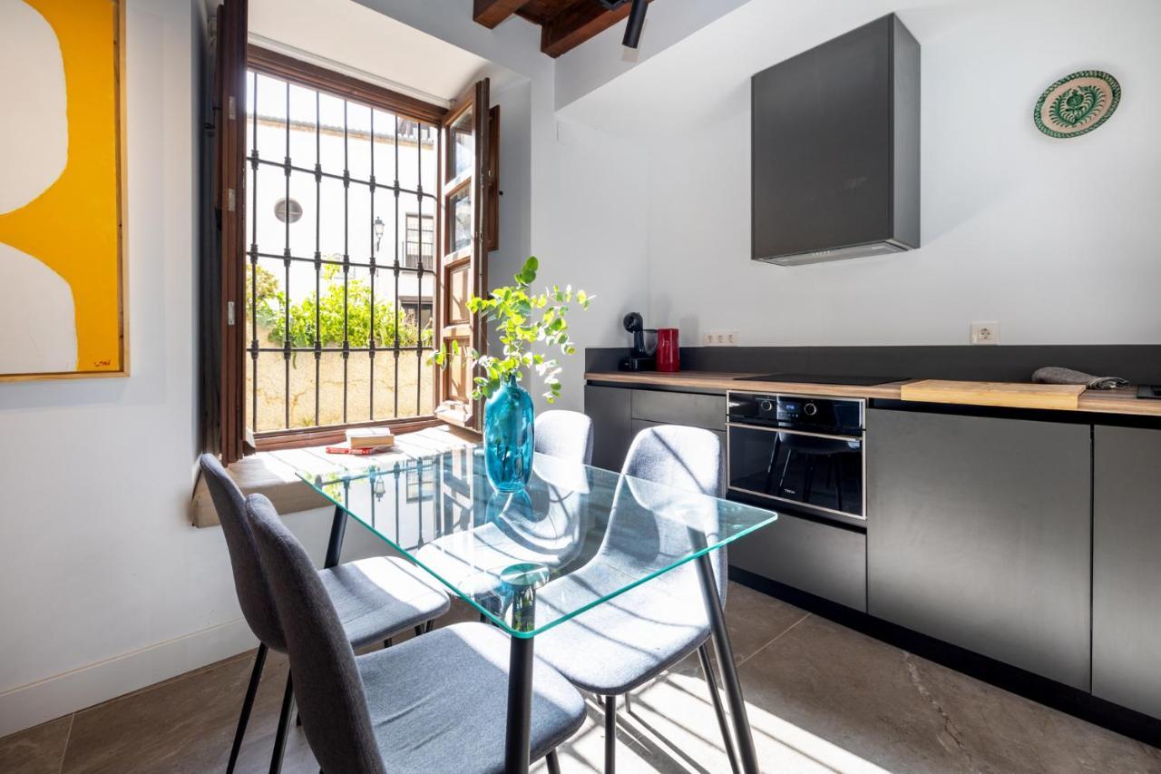 Apartamentos Realejo - Diseno, Confort Y Encanto En El Centro Historico De Гранада Екстер'єр фото
